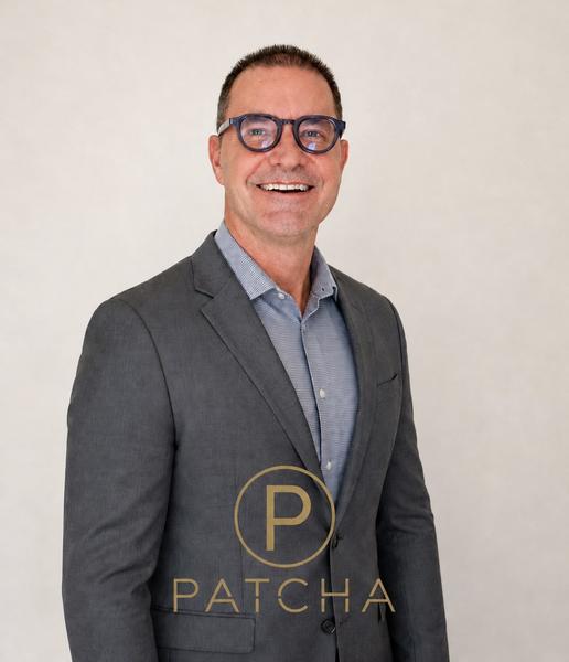 Bruce Patcha, estate agent