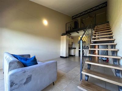 Apartment / Flat For Sale in Hatfield, Pretoria