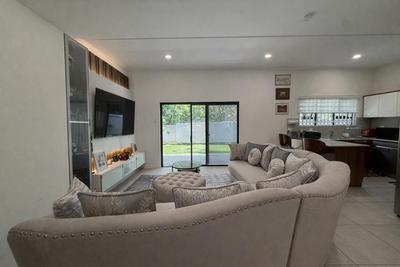 Cluster House For Rent in Morningside, Sandton