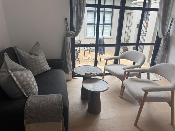 Apartment / Flat For Rent in Bryanston, Sandton